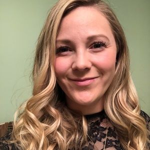 Meet your Posher, Tara